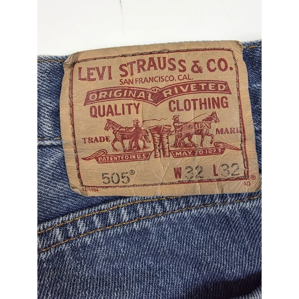 Levi's 505 Regular Fit Straight Leg Light Wash‎ Denim Jeans Men's Size 32X32